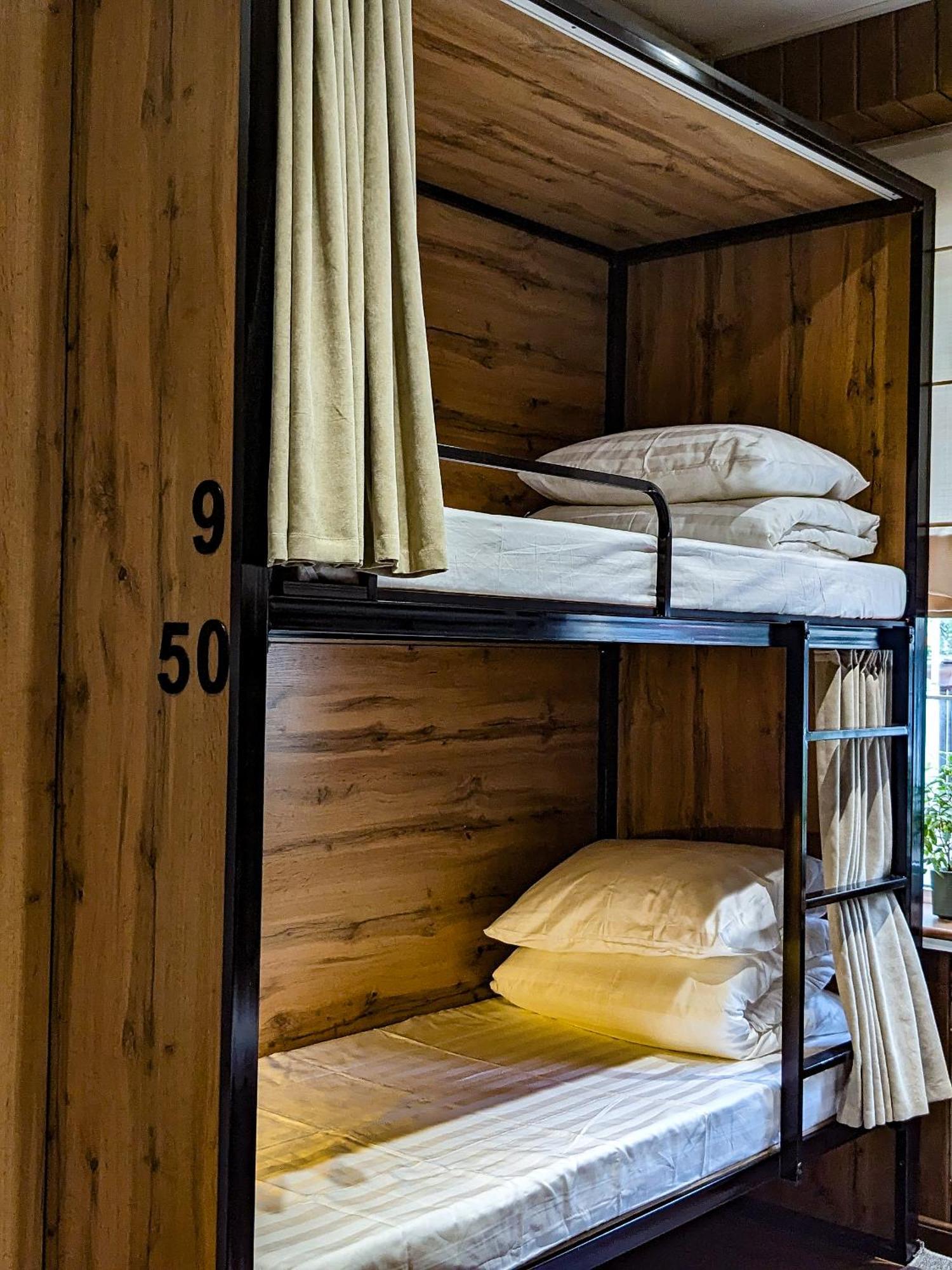 Aiva Hostel Μπισκέκ Εξωτερικό φωτογραφία